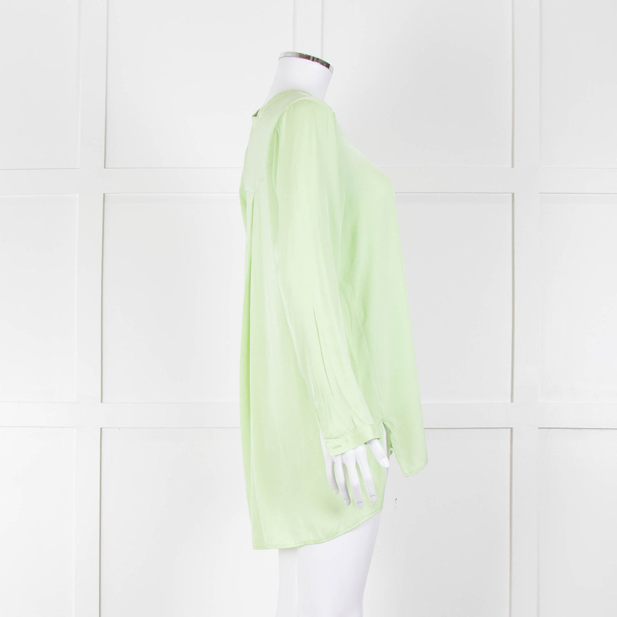 Silk95Five Mint Green Collarless Silk Blouse