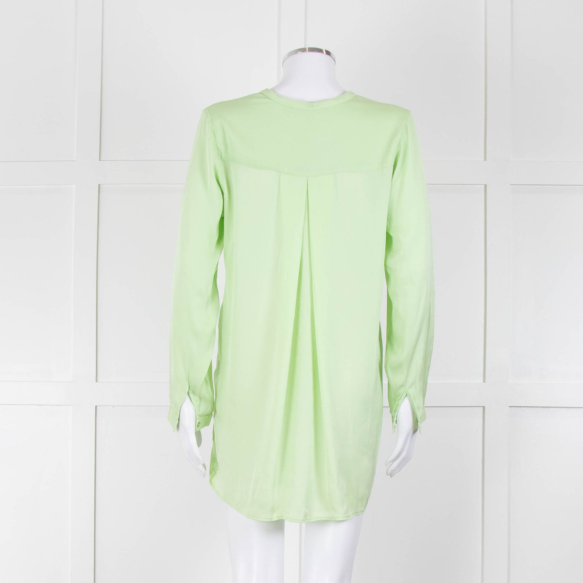Silk95Five Mint Green Collarless Silk Blouse
