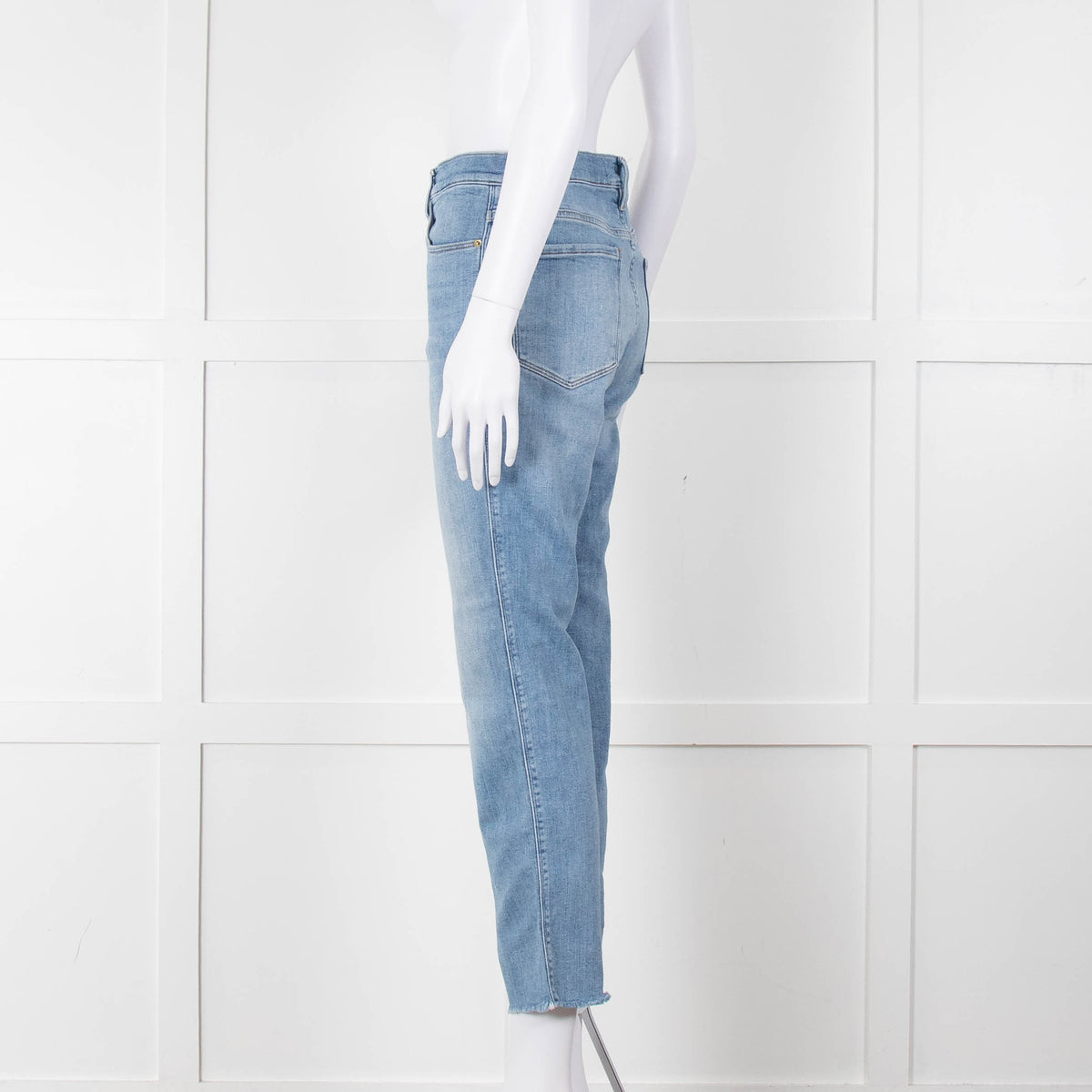 Frame Le Sylvie Crop Blue Jeans