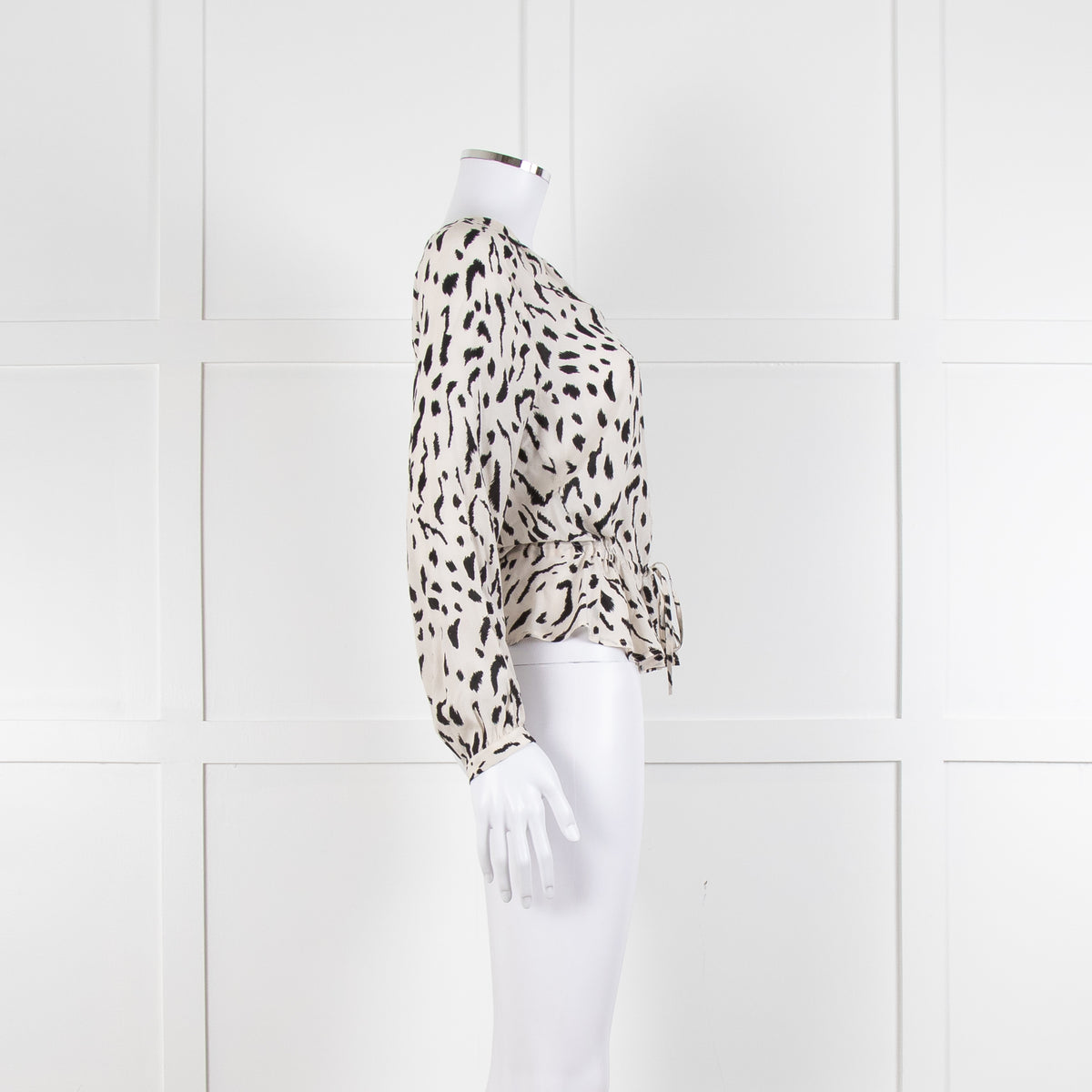 Rails Cream And Black Button Front Blouse