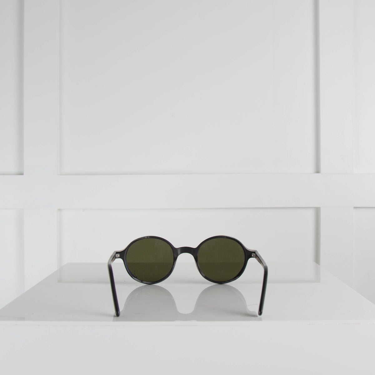 L.G.R Eyewear Matt Black Reunion Explorer Sunglasses with Mirrored Lenses
