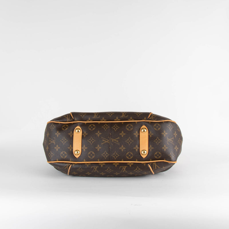 Louis Vuitton Galliera Hobo Shoulder Bag