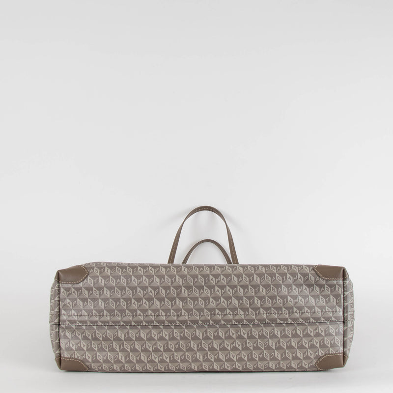 Anya Hindmarch I am a Plastic Bag Wink Zipped Pebble Tote Recycled Canvas