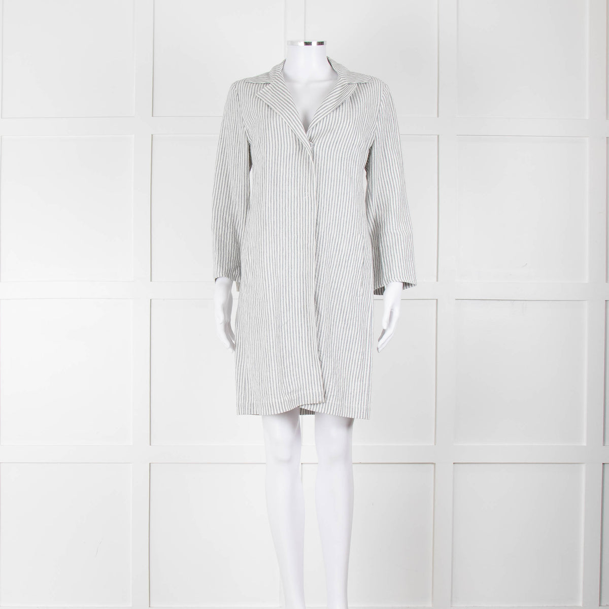 Amina Rubinacci White Grey Striped Linen Coat