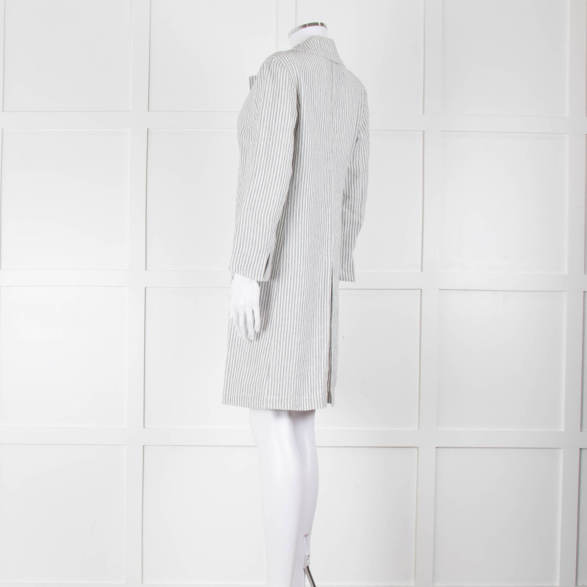 Amina Rubinacci White Grey Striped Linen Coat