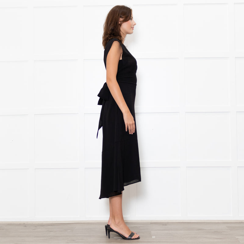 Cefinn Black Sleeveless Self Belted Midi Dress