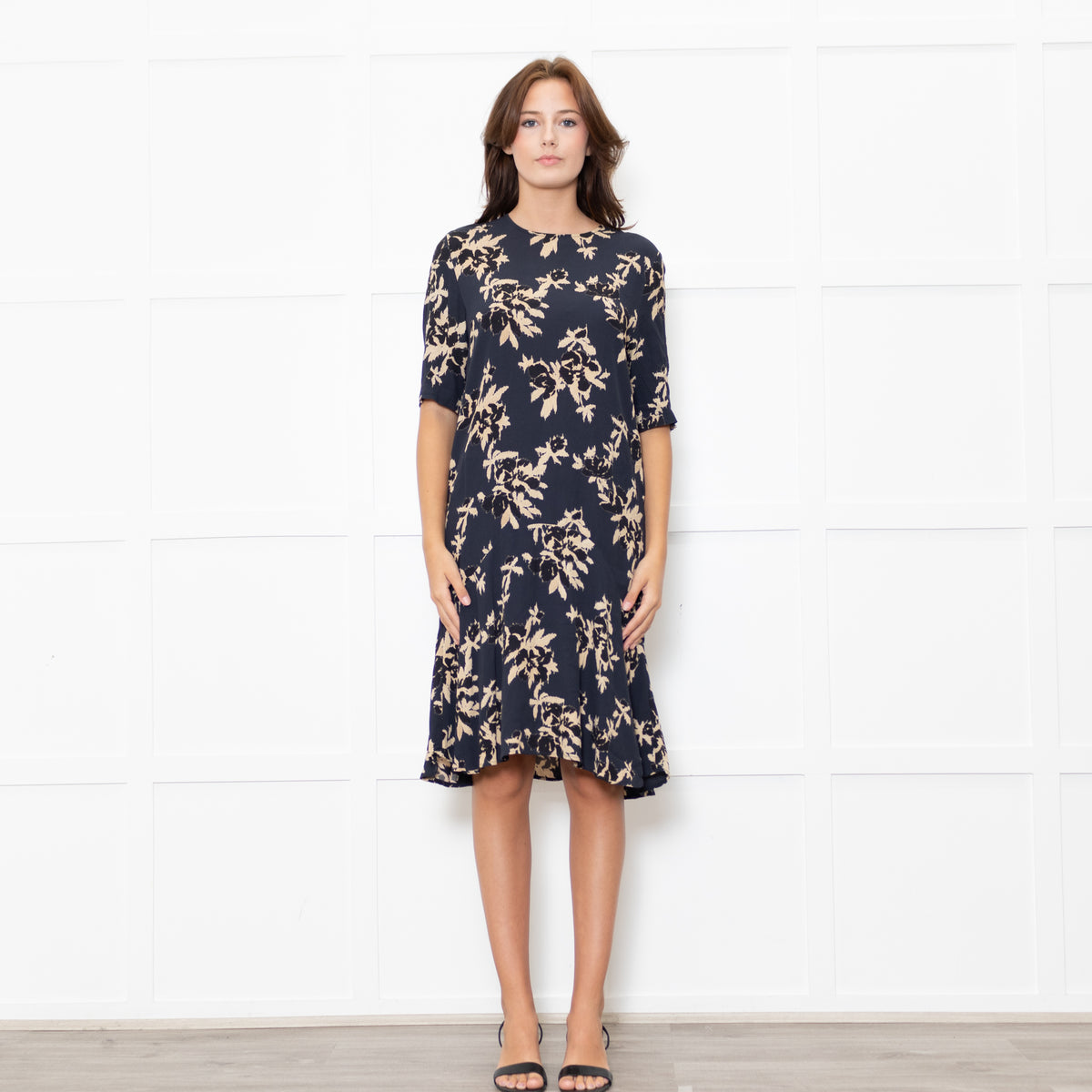 Ganni Dark Navy Black Tan Flower Print Short Sleeve Dress