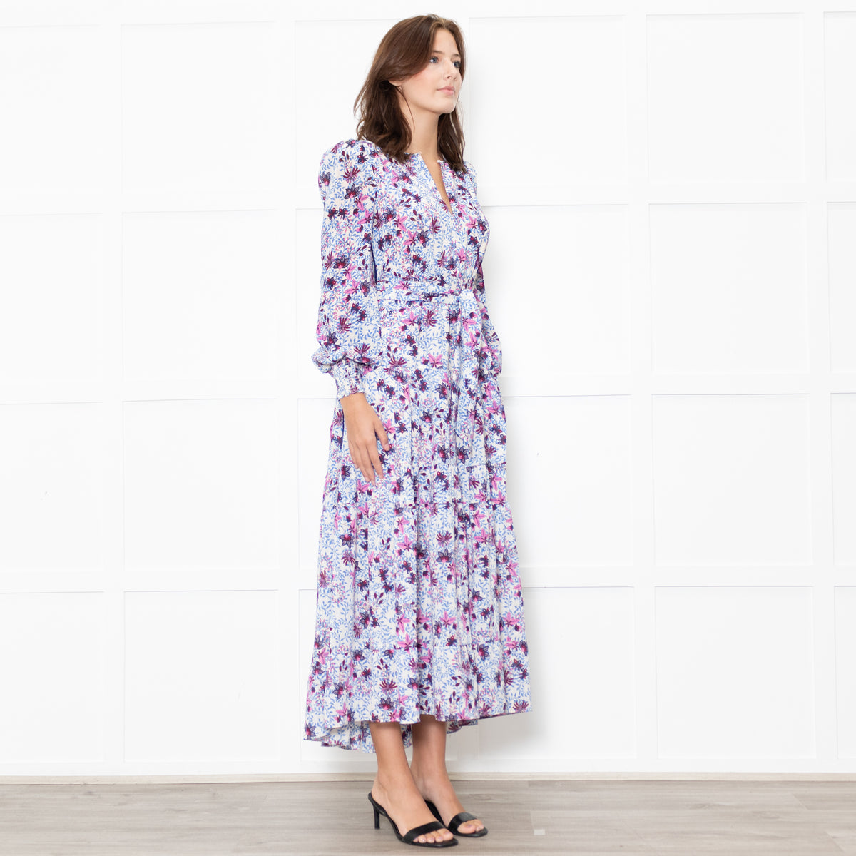 Me + Em White Blue Floral Long Sleeve Tiered Dress
