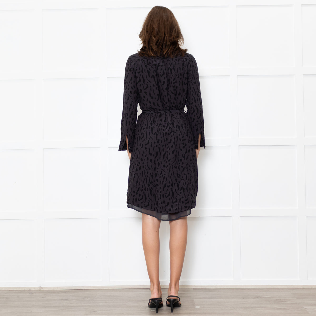 Rails Dark Grey Black Animal Print Long Sleeve Knee Length Dress