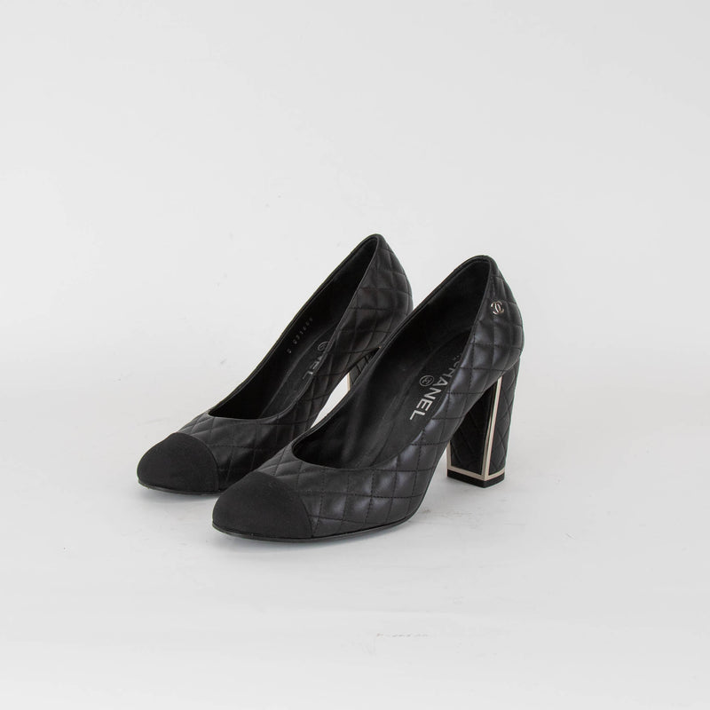 Chanel Black Quilted Heeled Pumps