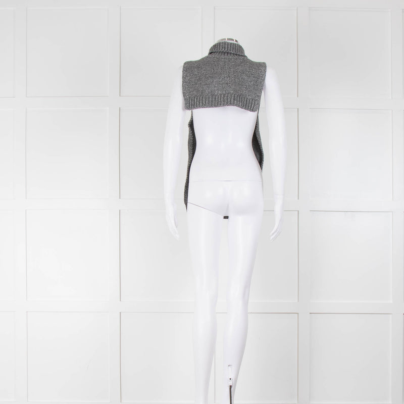 Jakke Tyra Bib Scarf in Grey