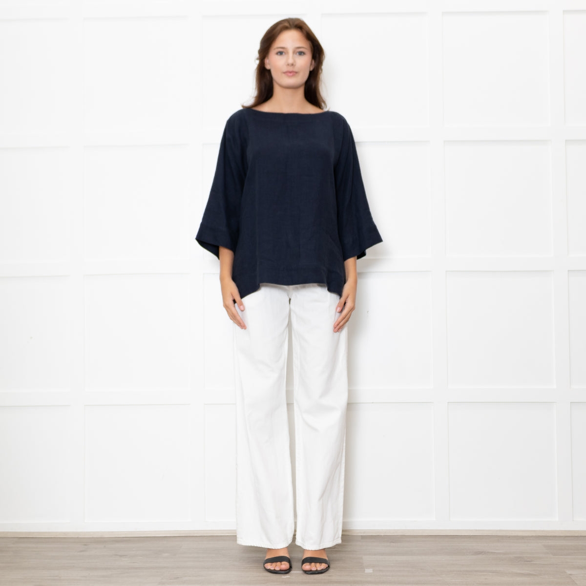 Eskandar Navy Linen Tunic Top