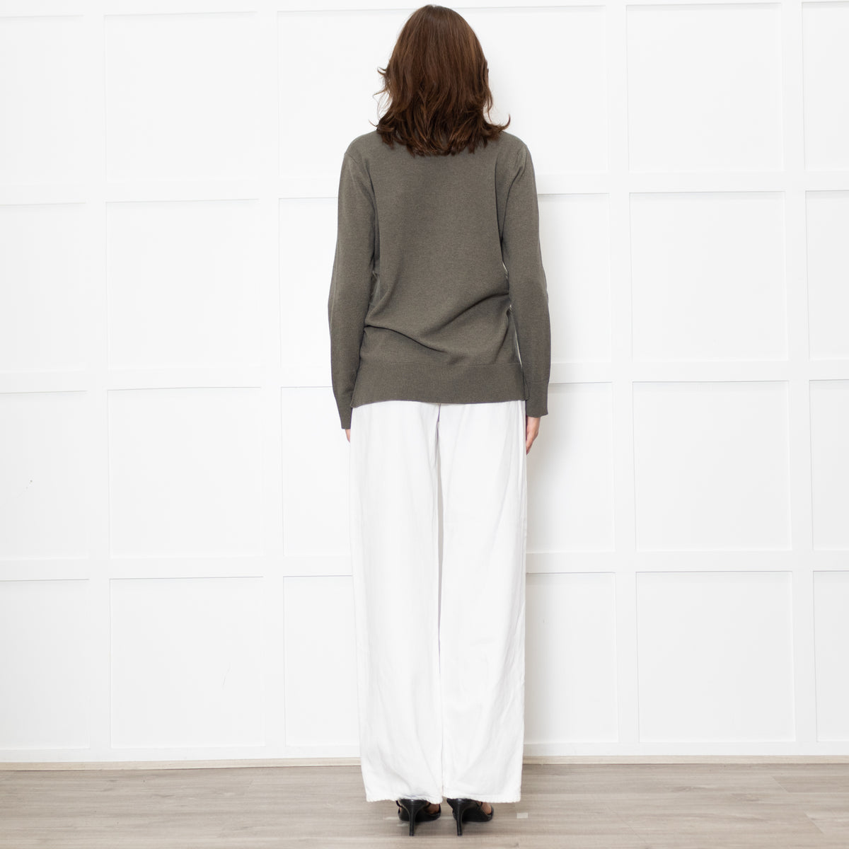 Le Tricot Perugia Green V Neck Jumper With Metallic Stripe