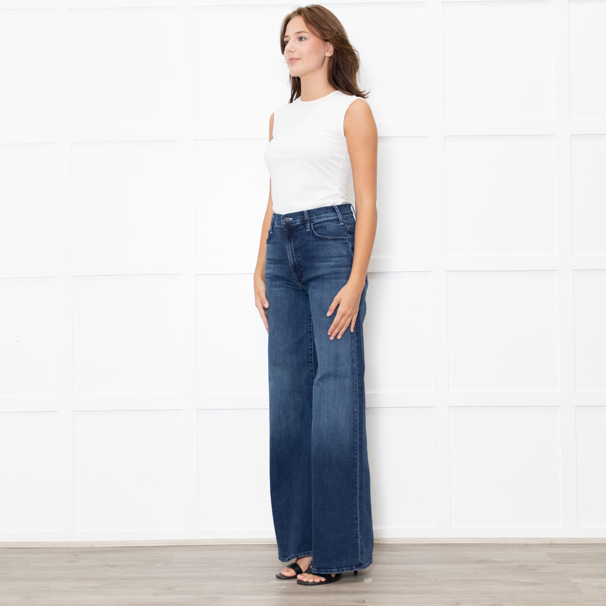 Mother The Hustler Roller Sneak Dark Denim Jean