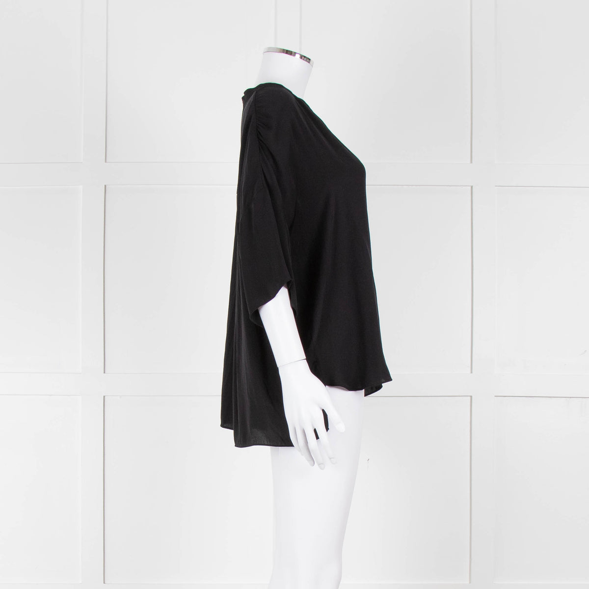Vince Black Silk Short Sleeve Blouse