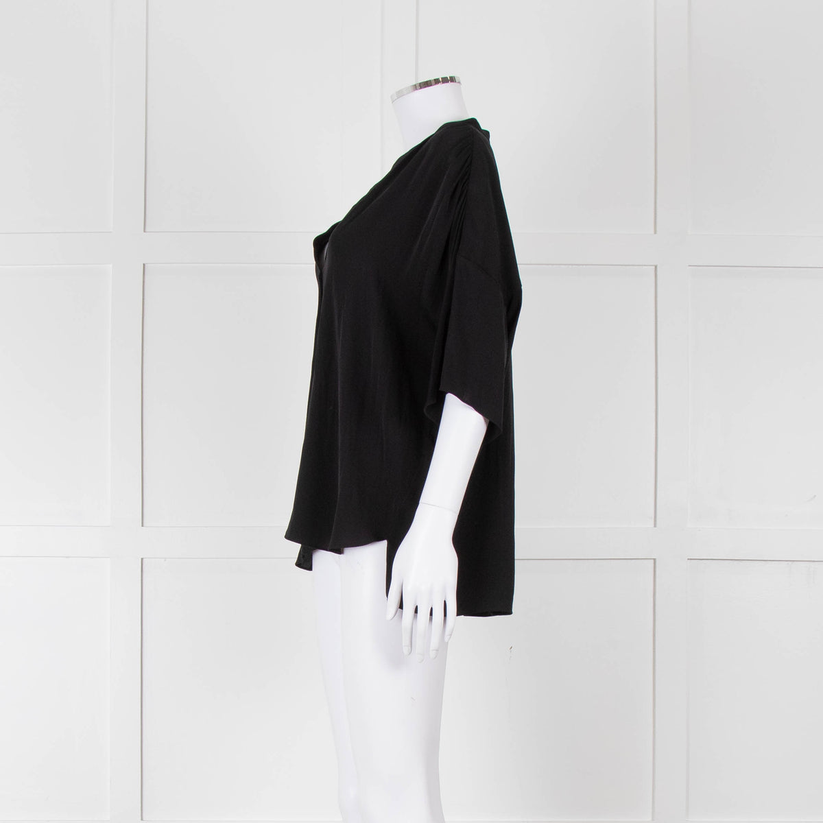 Vince Black Silk Short Sleeve Blouse