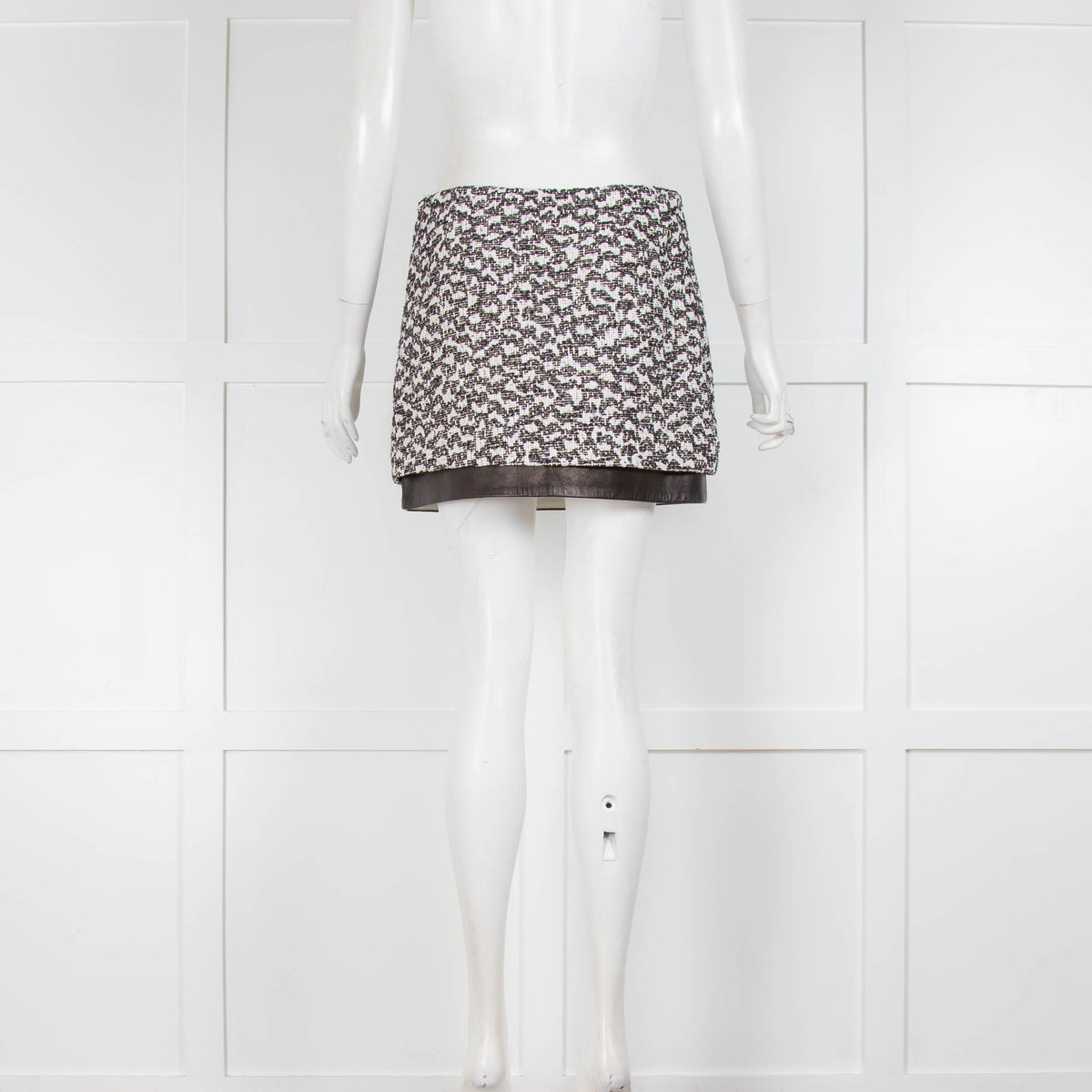Diane von Furstenberg Black White Tweed Leather Hem Mini Skirt