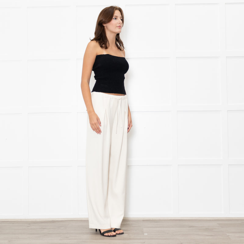 Theory Cream Drawstring Waist Tapered Trousers