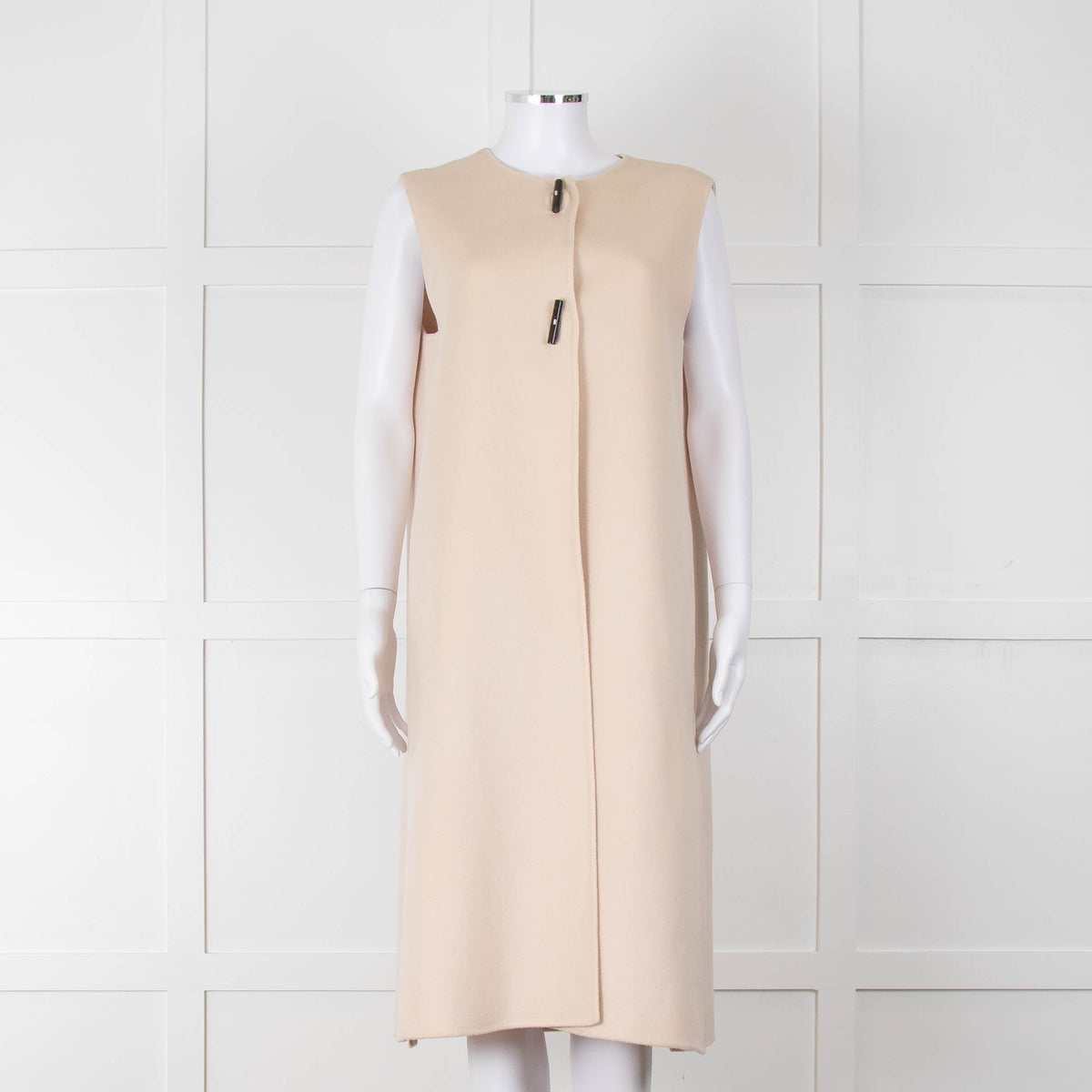 Carolina Herrera Cream Sleeveless Coat