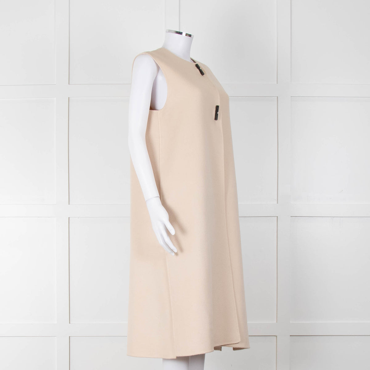 Carolina Herrera Cream Sleeveless Coat