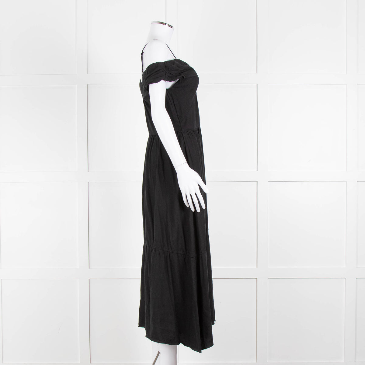 Vince Black Linen Blend Sleeveless Tiered Long Dress