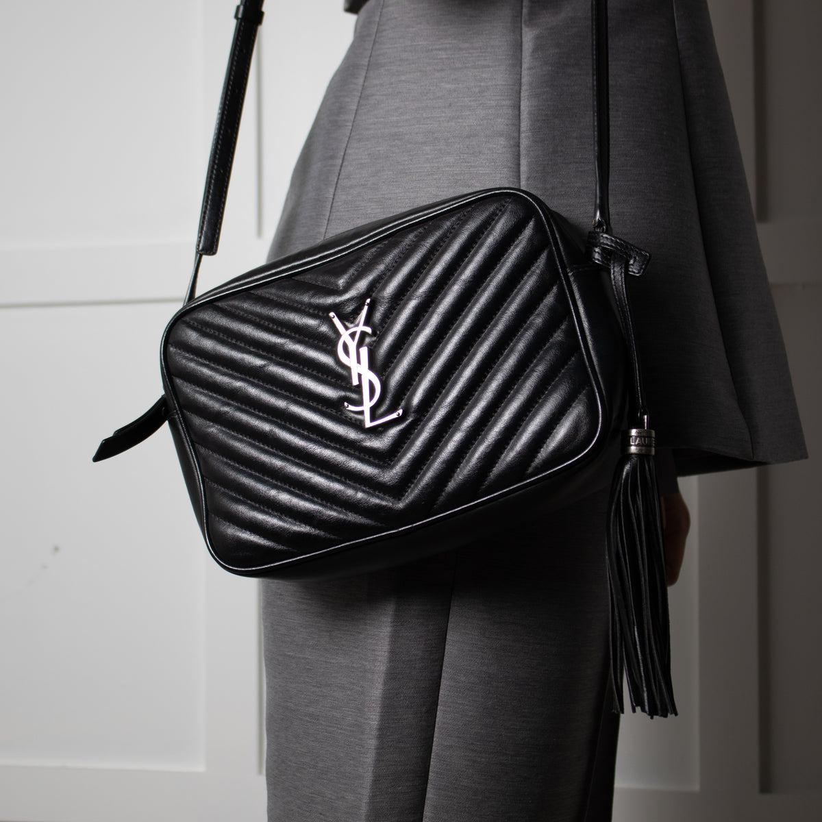 Saint Laurent Black Camera Lou Medium Bag