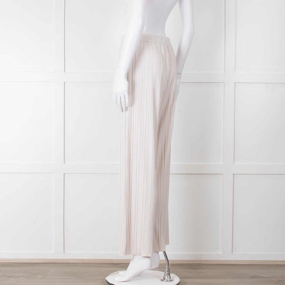 Max Mara Leisure Cream Pleated Trousers