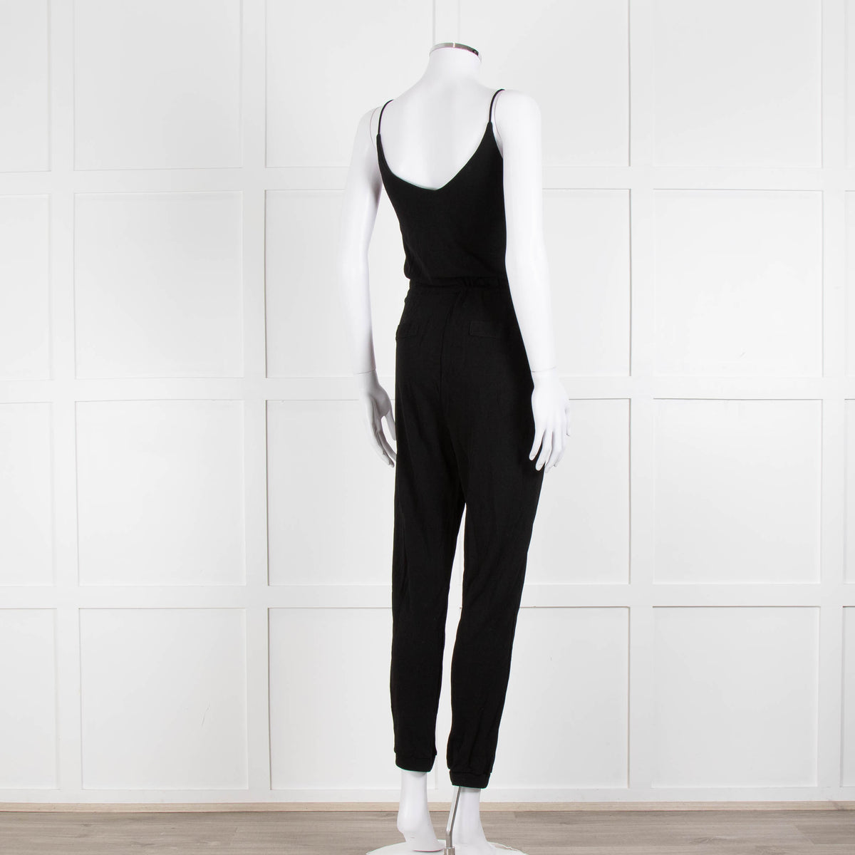 Me + Em Black Stretchy Sleeveless Jumpsuit