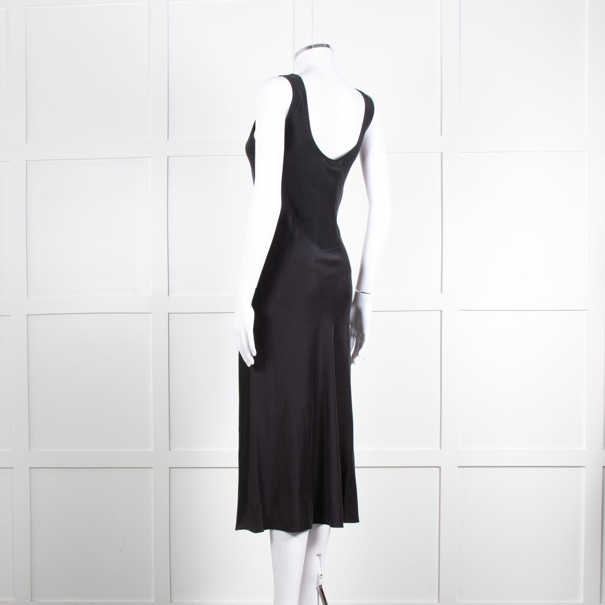 Iris & Ink Black 100% Silk Sleeveless Dress