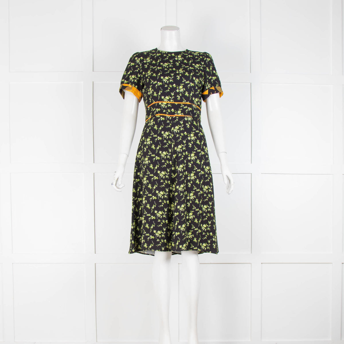 No21 Black Lime Green Floral Short Sleeved Dress – Phoenix Style