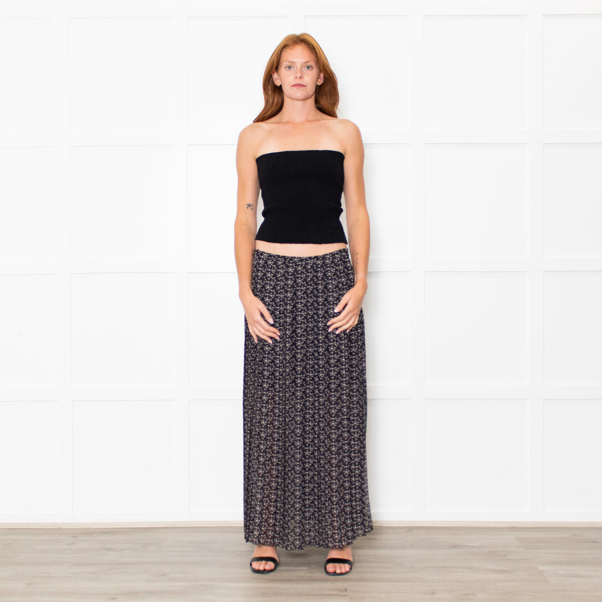 See By Chloe Black White Ditzy Floral Pleated Maxi Skirt