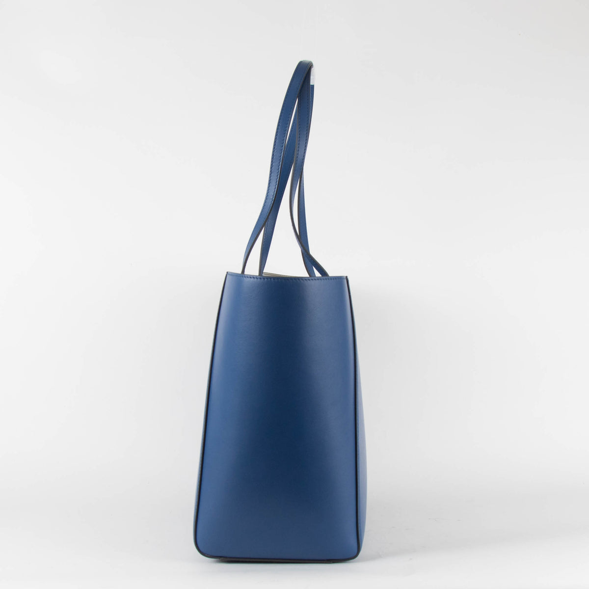 Anya Hindmarch AR Ebury Featherweight Tote in Blueberry
