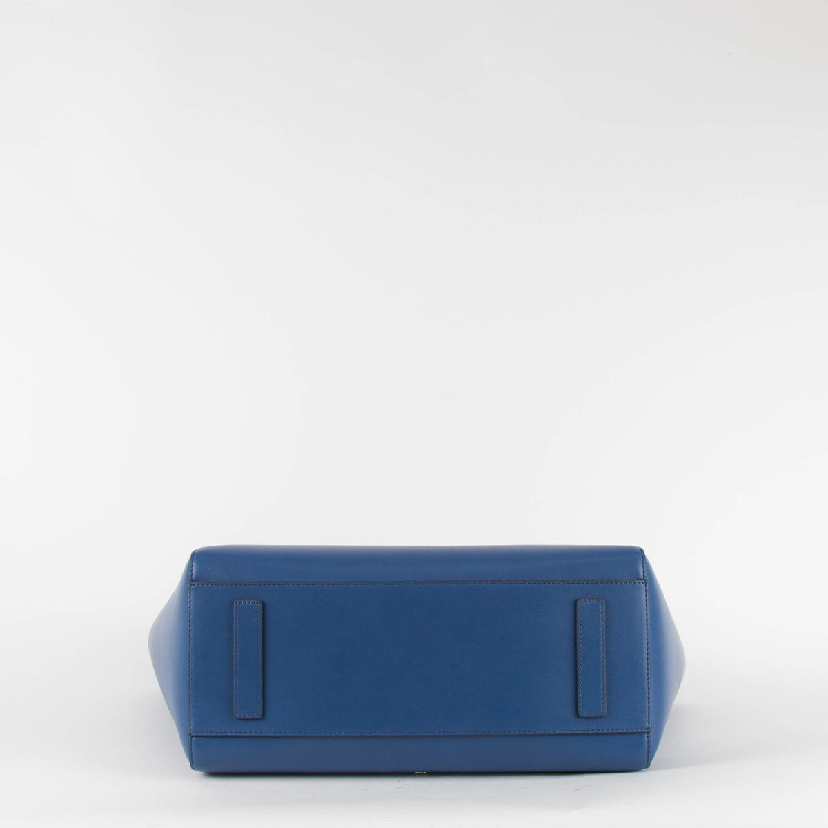 Anya Hindmarch AR Ebury Featherweight Tote in Blueberry