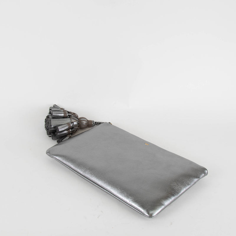 Anya Hindmarch Georgiana Clutch in Metallic Silver