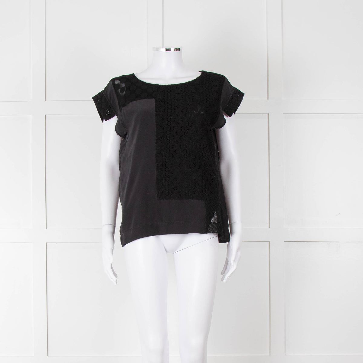 See By Chloe Black Silk Lace Short Sleeve Top