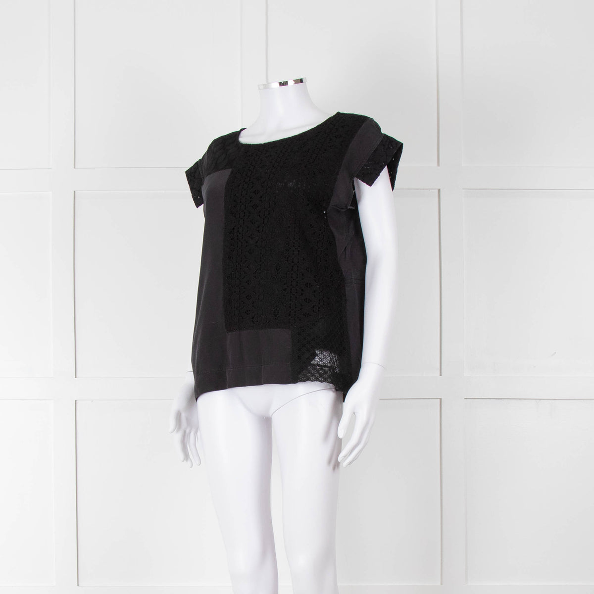 See By Chloe Black Silk Lace Short Sleeve Top