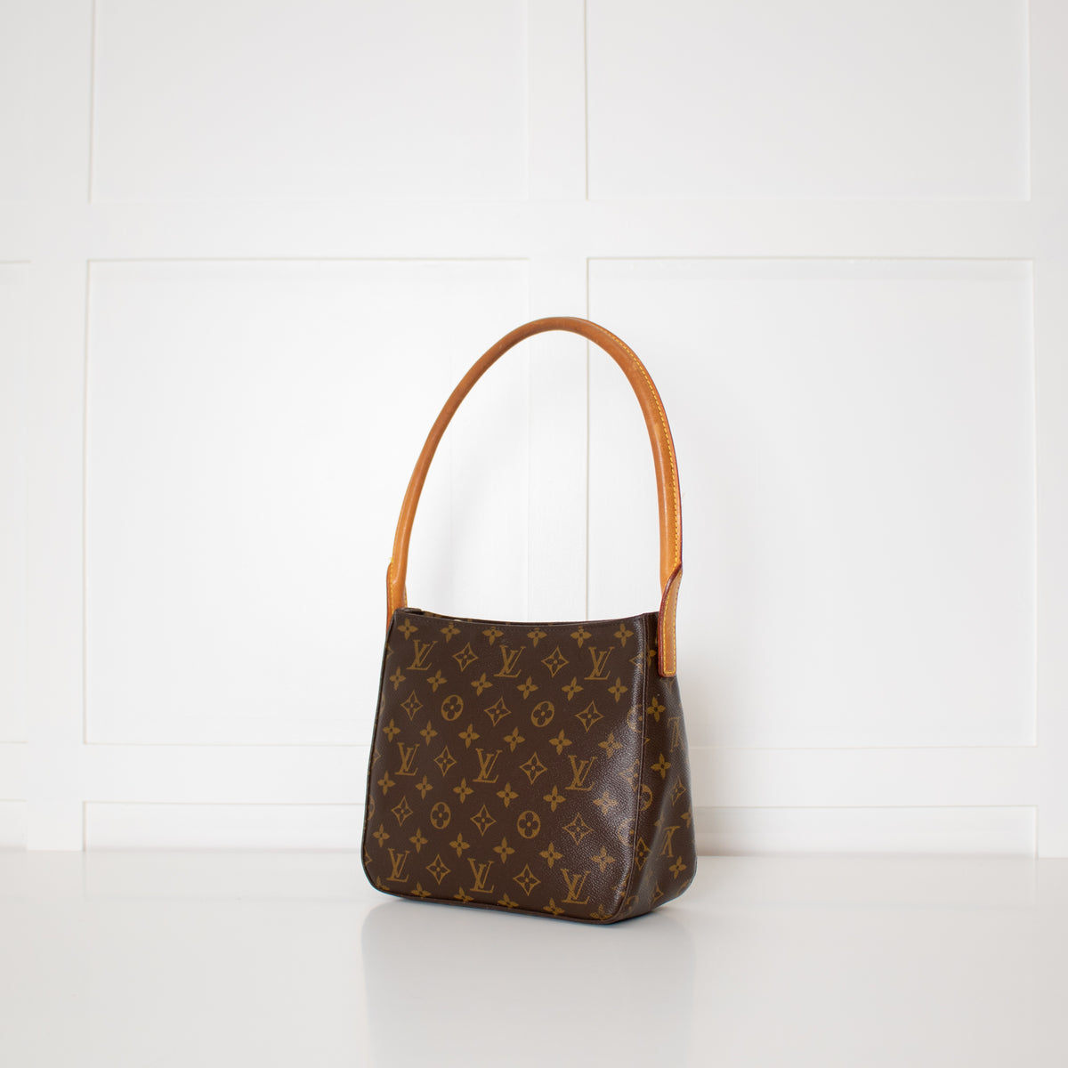 Louis Vuitton Looping MM Vintage Shoulder Bag