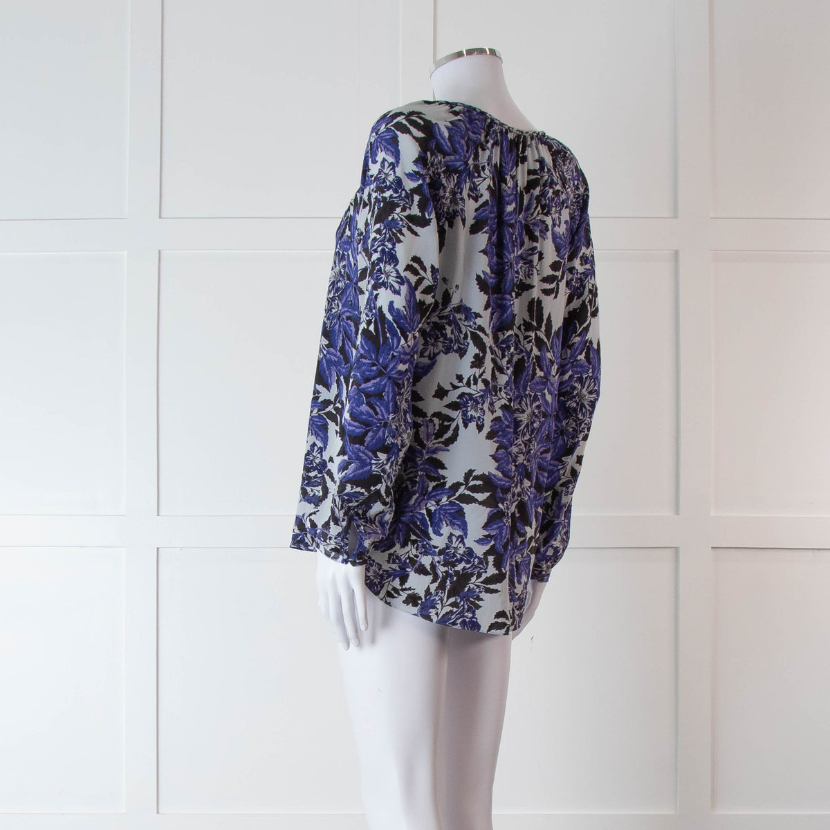 Rebecca Taylor Light Grey Blue Black Floral Print Silk Top