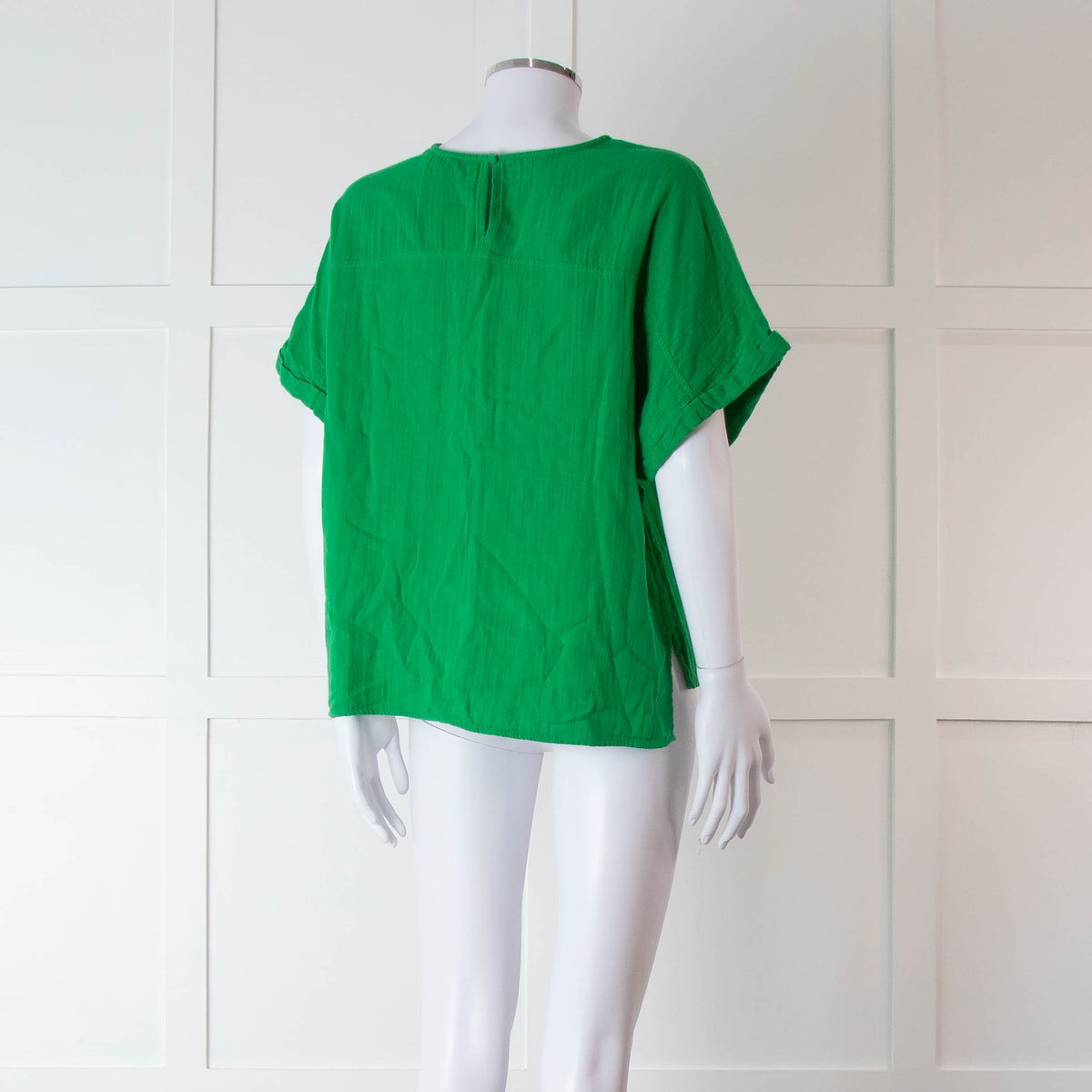 Me + Em Green Short Sleeve Cheese Cloth Top