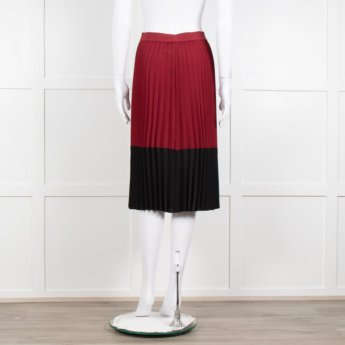Pinko Burgundy Pleated Skirt With Black Hem