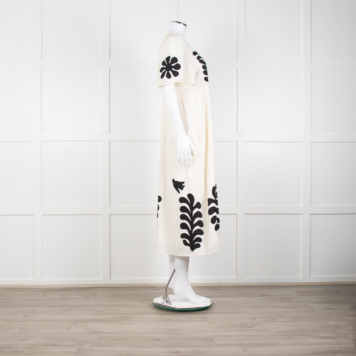 Leon & Harper Cream Cheesecloth Dress With Black Applique Pattern