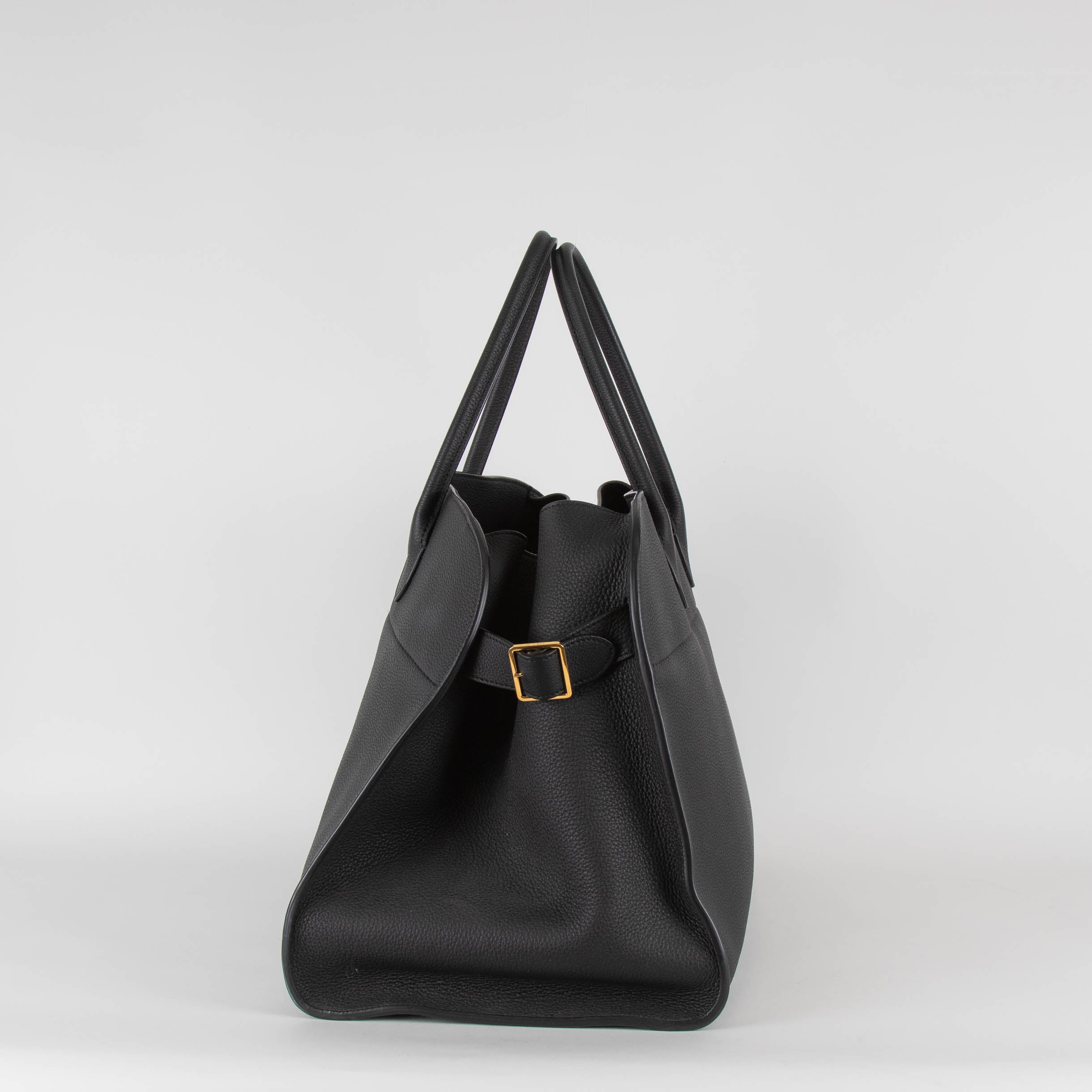 The Row Margaux 17 Black Pebble Leather Bag – Phoenix Style