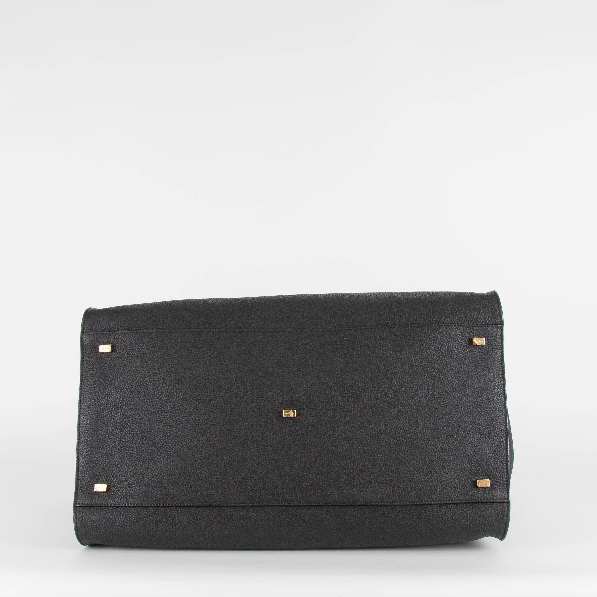 The Row Margaux 17 Black Pebble Leather Bag – Phoenix Style