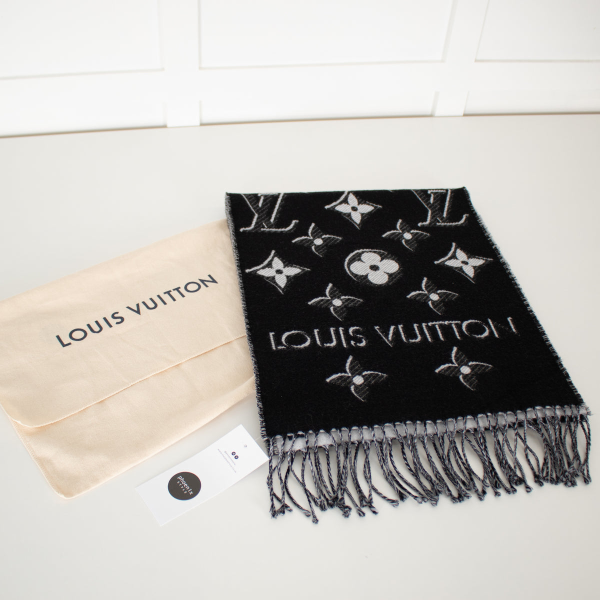 Louis Vuitton Black Essential Shine Scarf