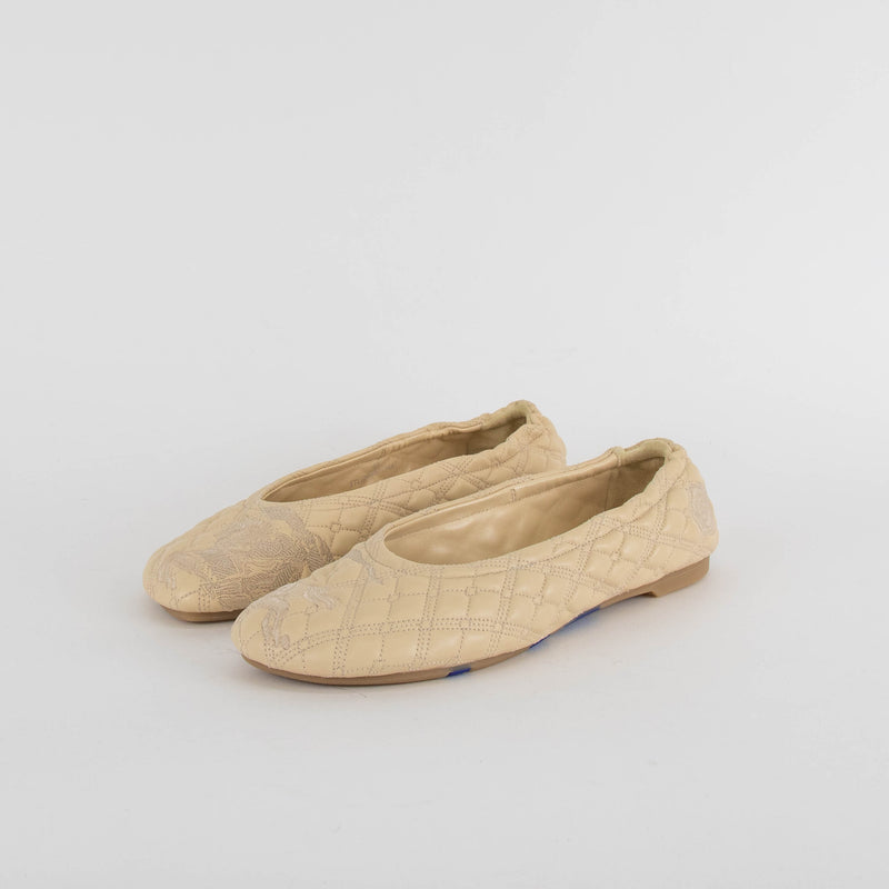 Burberry Sadler Quilted Ballet Flat in Clay