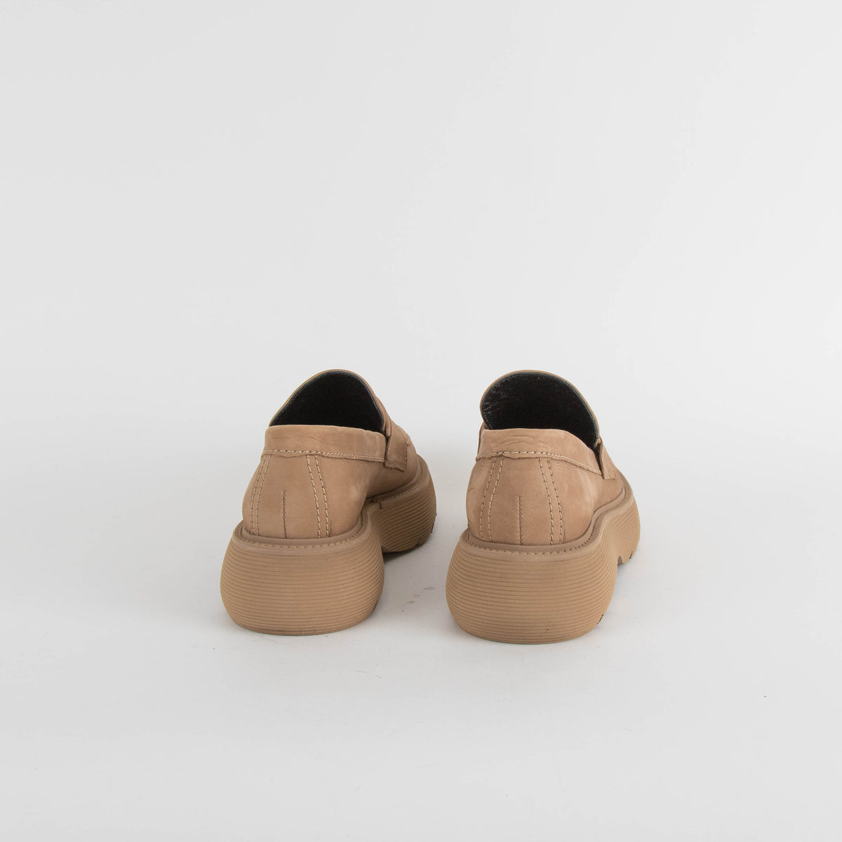 Kennel & Schmenger Tan Loafer