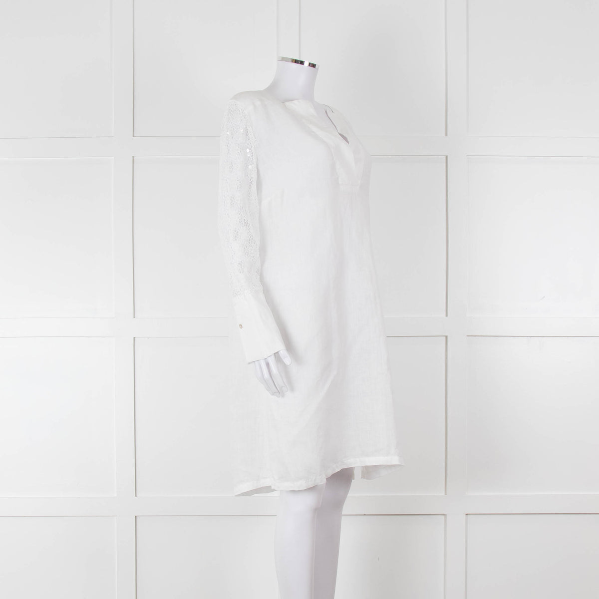 120% White Lace Sleeve Linen Tunic
