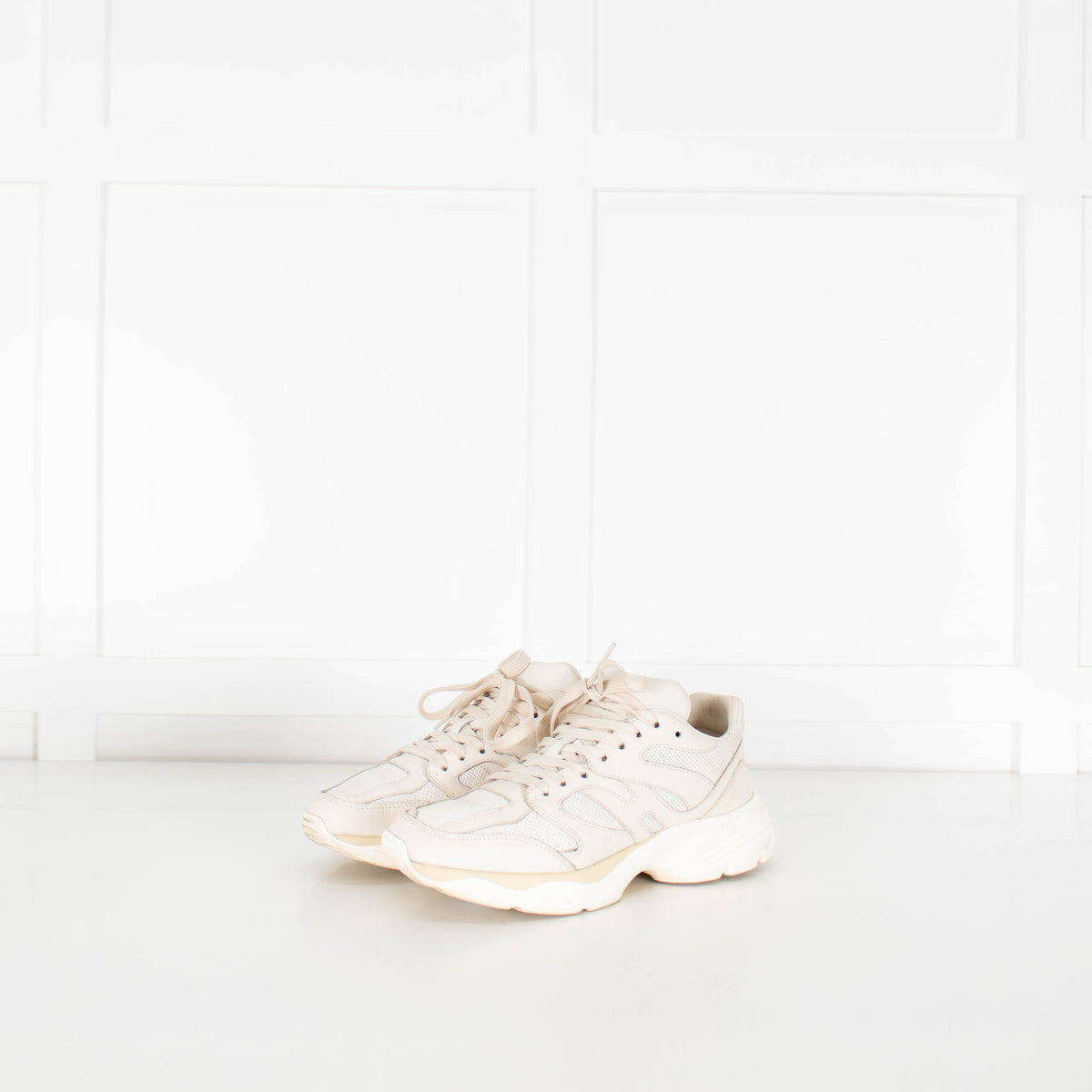 Hogan Beige H665 Leather Trainers