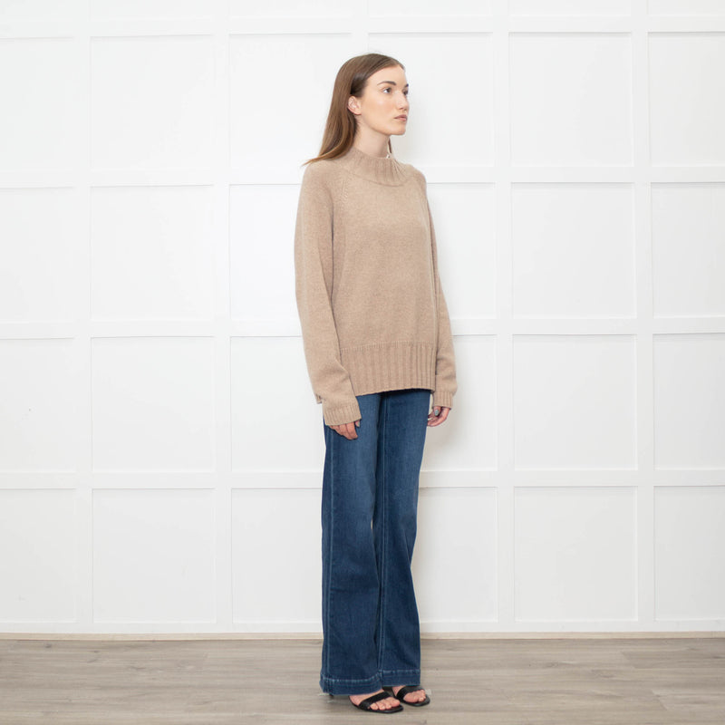 Van Kukil Oatmeal Wide Rib Roundneck Jumper