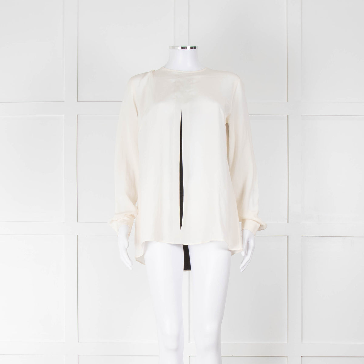Sportsmax Cream and Black Silk Long Sleeve Top